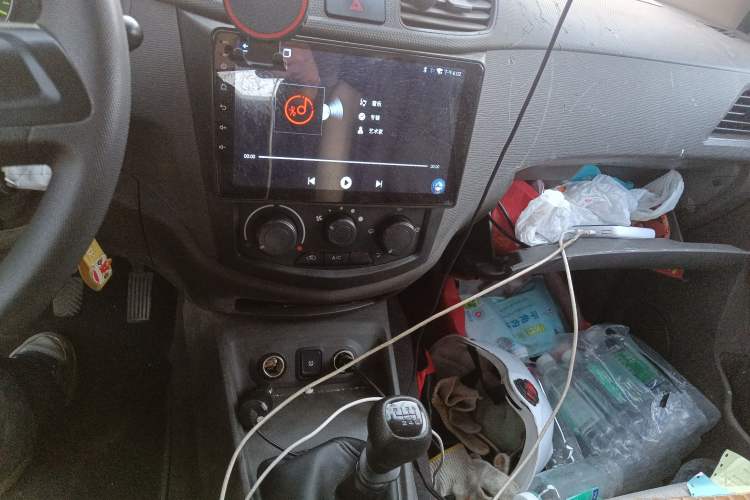 Used Wuling Hongguang 2019 1.5L S Basic Version China VI Standard LAR Audio And AC Panel