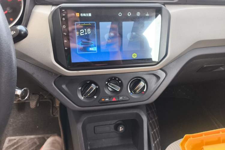 Used Wuling Hongguang 2019 1.5L S Standard Version China VI LAR Audio And AC Panel