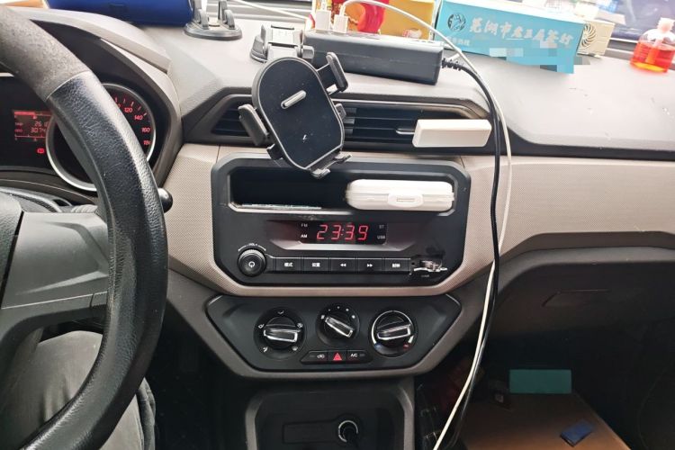 Used Wuling Hongguang 2019 1.5L S Standard Version China VI LAR Audio And AC Panel