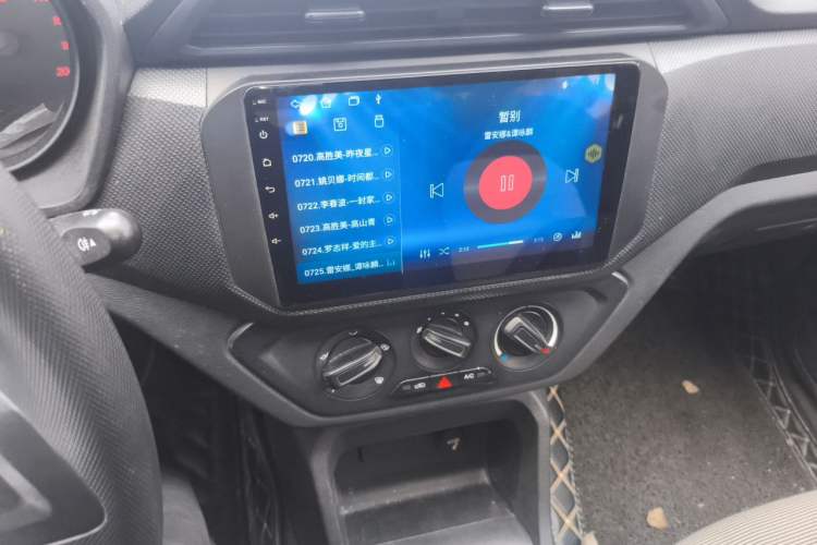 Used Wuling Hongguang 2019 1.5L S Basic Version China VI Standard LAR Audio And AC Panel