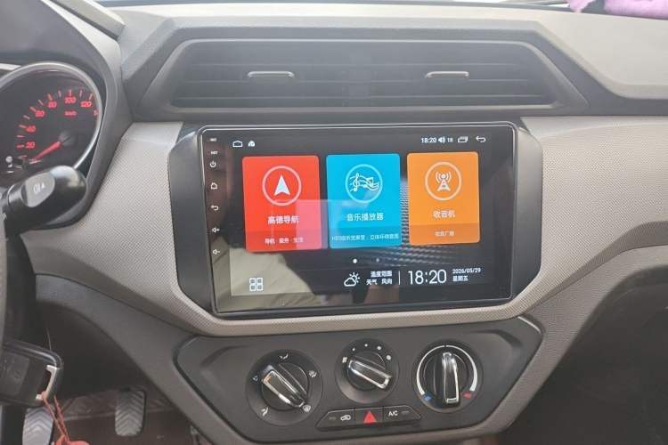 Used Wuling Hongguang 2019 1.5L S Standard Version China VI LAR Audio And AC Panel