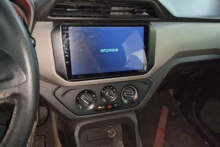 Used Wuling Hongguang 2019 1.5L S Standard Version China VI LAR Audio And AC Panel