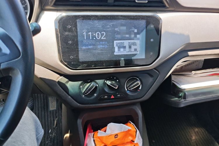 Used Wuling Hongguang 2019 1.5L S Comfort Edition China VI LAR Audio And AC Panel