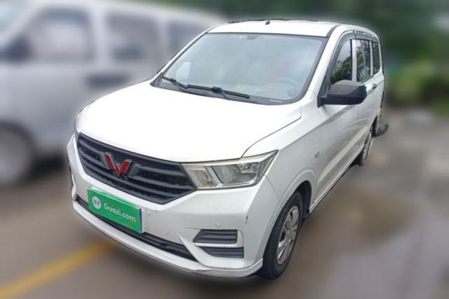 Used Wuling Hongguang 2019 1.5L S Basic Version China VI Standard LAR
