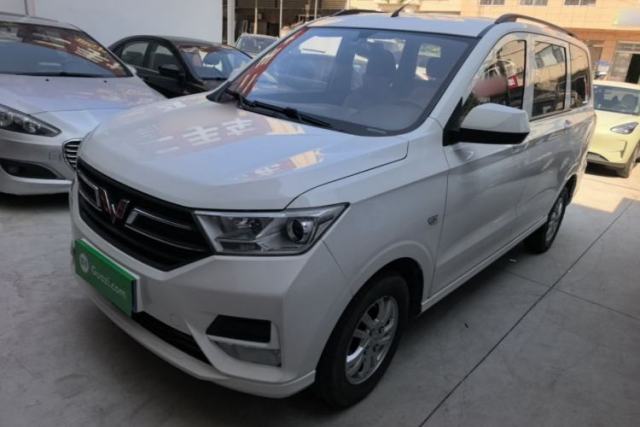 Used Wuling Hongguang 2019 1.5L S Standard Version China VI LAR