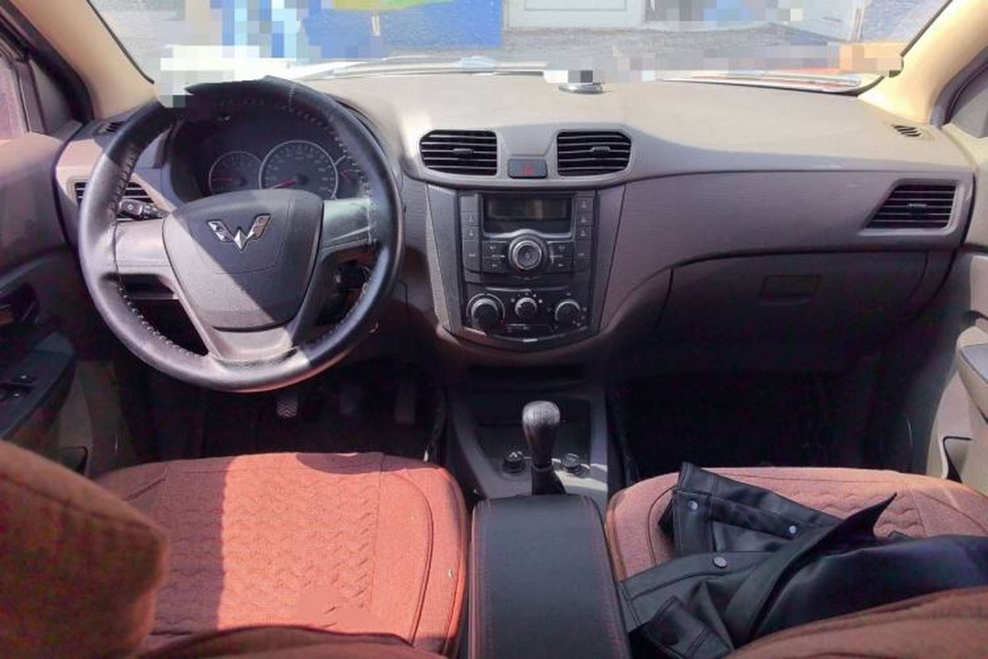 Used Wuling Hongguang 2019 1.5L S Base Version L2B Center Console