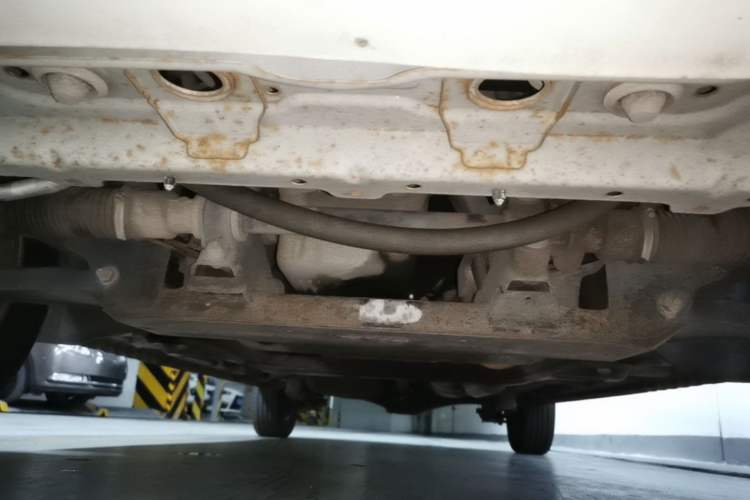 Used Wuling Hongguang 2019 1.5L S Standard Version China VI LAR Chassis Front