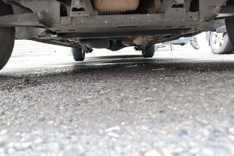 Used Wuling Hongguang 2019 1.5L S Basic Version China VI Standard LAR Chassis Front