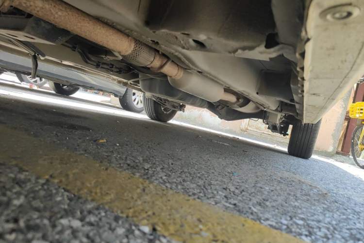 Used Wuling Hongguang 2019 1.5L S Standard Version China VI LAR Chassis Front Left