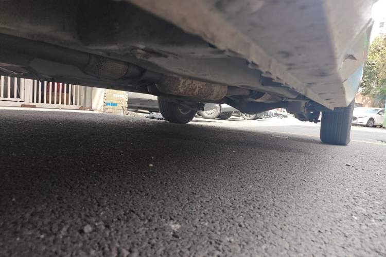 Used Wuling Hongguang 2019 1.5L S Comfort Edition China VI LAR Chassis Front Left