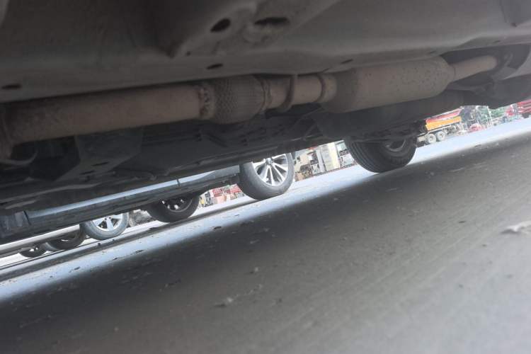 Used Wuling Hongguang 2019 1.5L S Comfort Edition China VI LAR Chassis Front Left