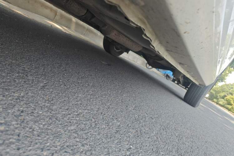Used Wuling Hongguang 2019 1.5L S Comfort Edition China VI LAR Chassis Front Left