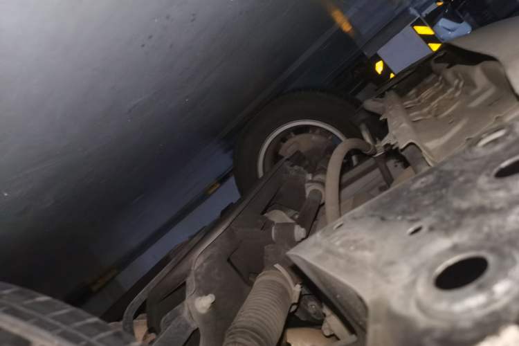 Used Wuling Hongguang 2019 1.5L S Standard Version China VI LAR Chassis Front Left