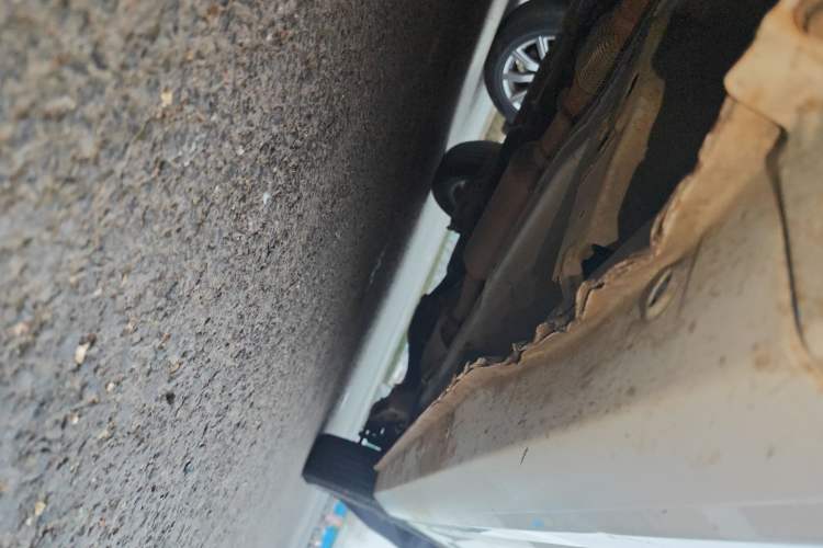 Used Wuling Hongguang 2019 1.5L S Standard Version China VI LAR Chassis Front Left