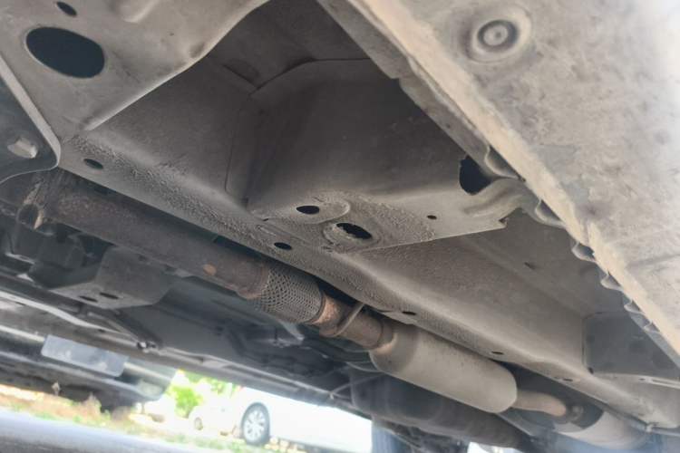 Used Wuling Hongguang 2019 1.5L S Standard Version China VI LAR Chassis Front Left