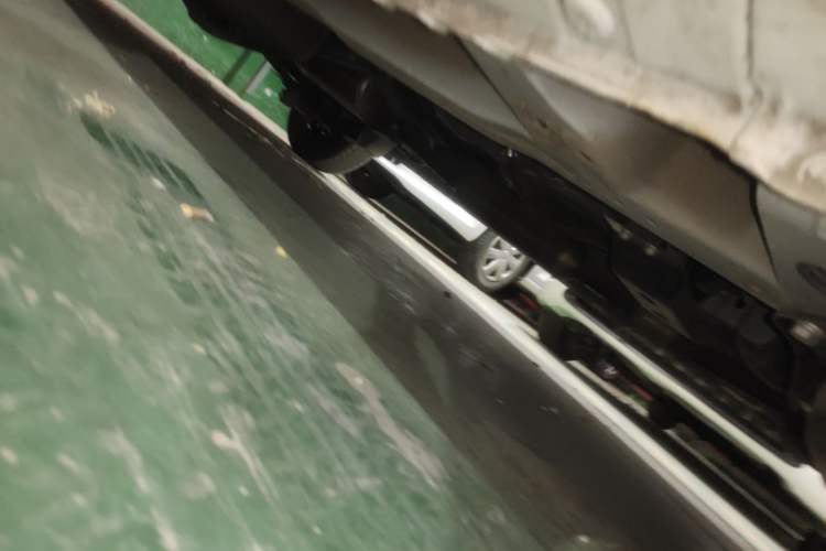 Used Wuling Hongguang 2019 1.5L S Basic Version China VI Standard LAR Chassis Front Right