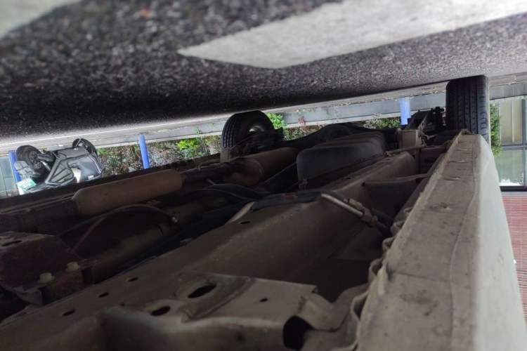 Used Wuling Hongguang 2019 1.5L S Comfort Edition China VI LAR Chassis Front Right