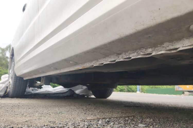 Used Wuling Hongguang 2019 1.5L S Basic Version China VI Standard LAR Chassis Front Right