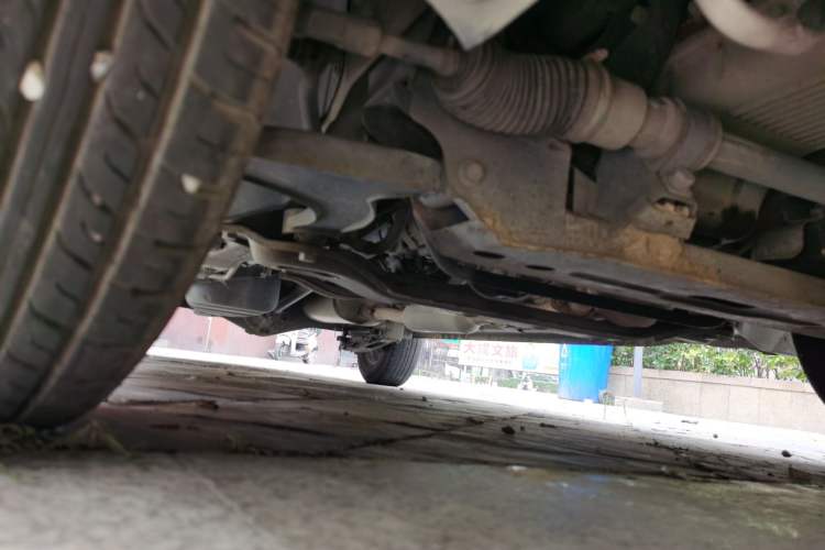 Used Wuling Hongguang 2019 1.5L S Comfort Edition China VI LAR Chassis Front Right