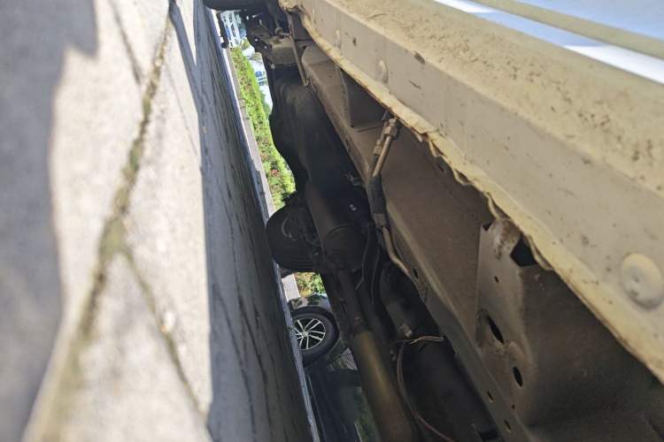 Used Wuling Hongguang 2019 1.5L S Standard Version China VI LAR Chassis Front Right