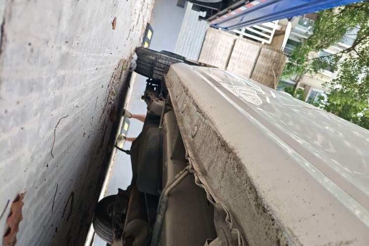 Used Wuling Hongguang 2019 1.5L S Standard Version China VI LAR Chassis Front Right