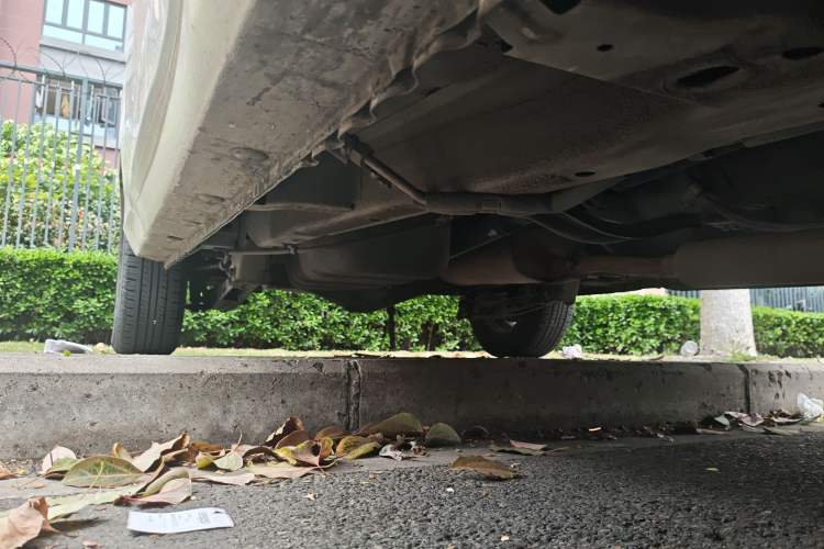 Used Wuling Hongguang 2019 1.5L S Standard Version China VI LAR Chassis Front Right