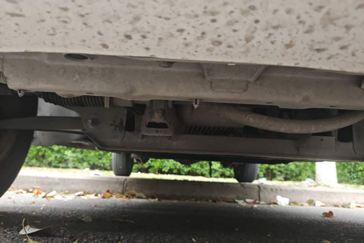 Used Wuling Hongguang 2019 1.5L S Standard Version China VI LAR Chassis Front