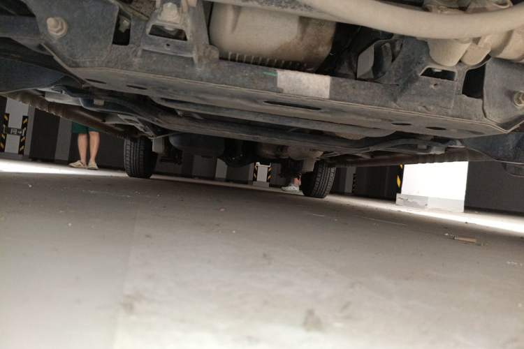 Used Wuling Hongguang 2019 1.5L S Basic Version China VI Standard LAR Chassis Front
