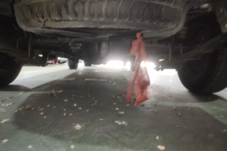 Used Wuling Hongguang 2019 1.5L S Basic Version China VI Standard LAR Chassis Rear