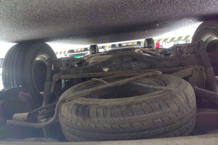 Used Wuling Hongguang 2019 1.5L S Comfort Edition China VI LAR Chassis Rear