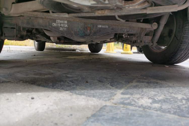 Used Wuling Hongguang 2019 1.5L S Comfort Edition China VI LAR Chassis Rear