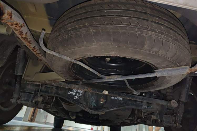 Used Wuling Hongguang 2019 1.5L S Comfort Edition China VI LAR Chassis Rear