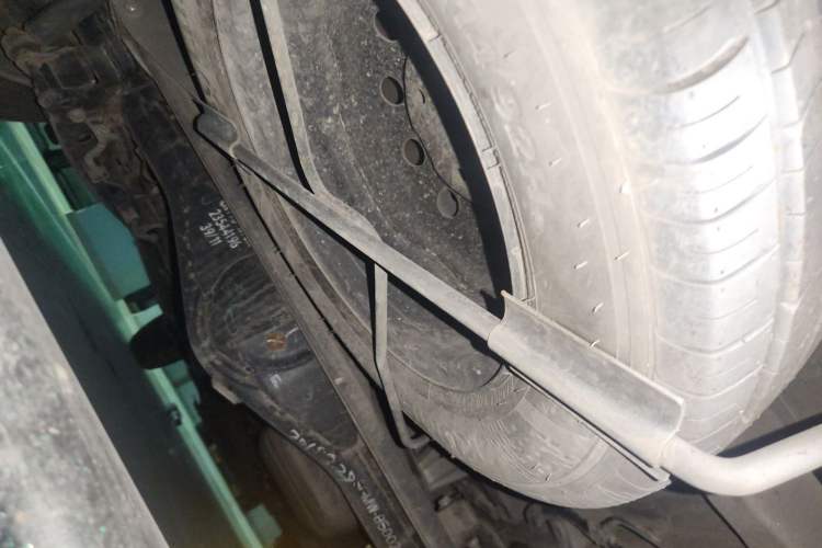 Used Wuling Hongguang 2019 1.5L S Comfort Edition China VI LAR Chassis Rear