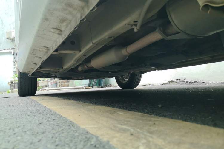 Used Wuling Hongguang 2019 1.5L S Comfort Edition China VI LAR Chassis Rear Left