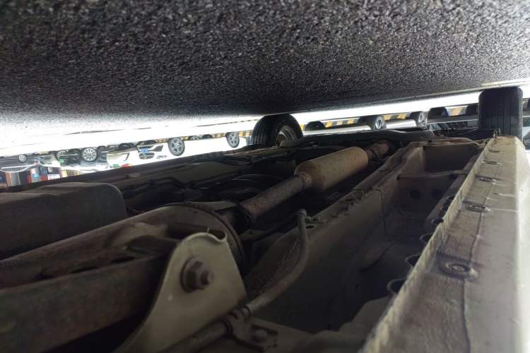 Used Wuling Hongguang 2019 1.5L S Comfort Edition China VI LAR Chassis Rear Left