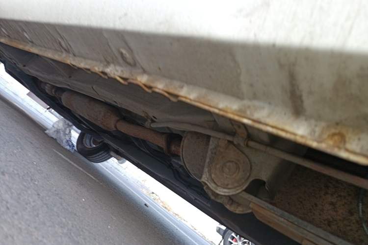 Used Wuling Hongguang 2019 1.5L S Basic Version China VI Standard LAR Chassis Rear Left