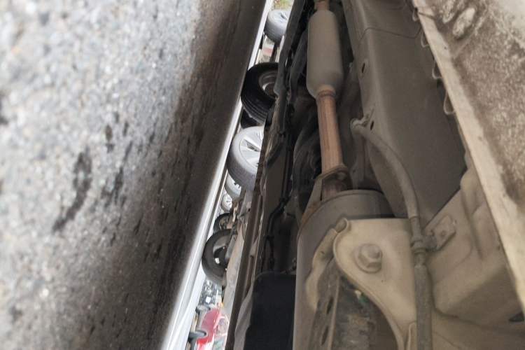 Used Wuling Hongguang 2019 1.5L S Comfort Edition China VI LAR Chassis Rear Left