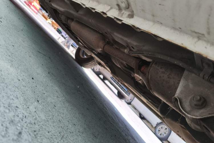 Used Wuling Hongguang 2019 1.5L S Comfort Edition China VI LAR Chassis Rear Left