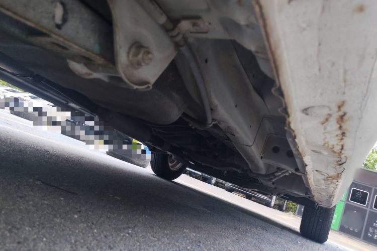 Used Wuling Hongguang 2019 1.5L S Comfort Edition China VI LAR Chassis Rear Right