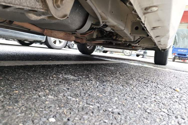 Used Wuling Hongguang 2019 1.5L S Basic Version China VI Standard LAR Chassis Rear Right