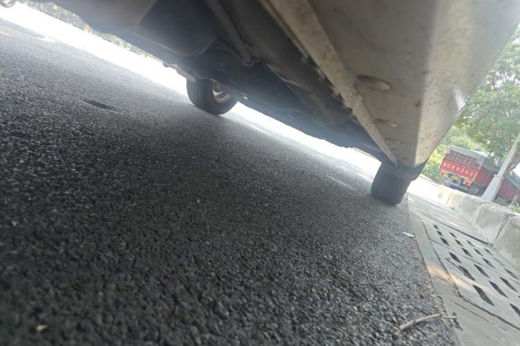 Used Wuling Hongguang 2019 1.5L S Comfort Edition China VI LAR Chassis Rear Right