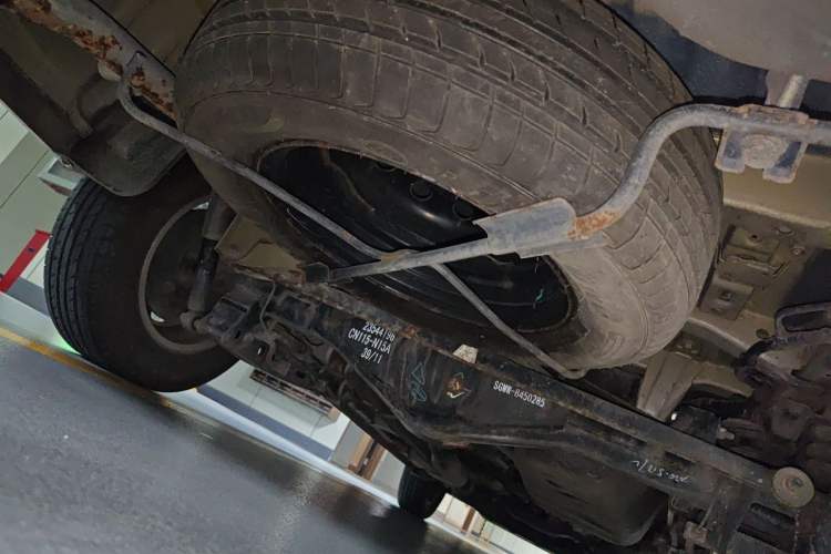 Used Wuling Hongguang 2019 1.5L S Comfort Edition China VI LAR Chassis Rear Right