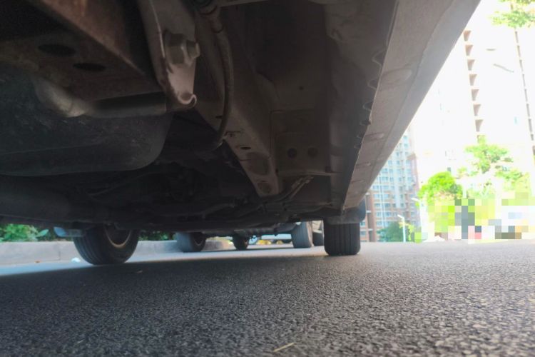Used Wuling Hongguang 2019 1.5L S Comfort Edition China VI LAR Chassis Rear Right