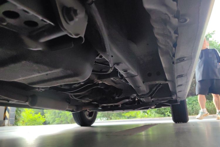Used Wuling Hongguang 2019 1.5L S Comfort Edition China VI LAR Chassis Rear Right
