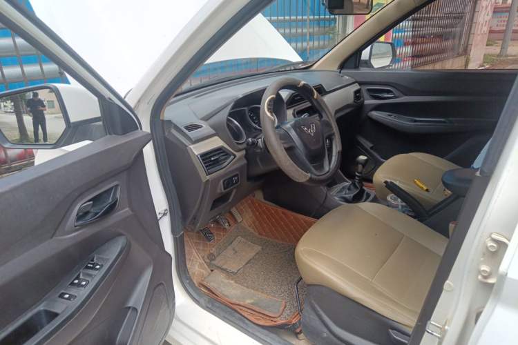 Used Wuling Hongguang 2019 1.5L S Standard Version China VI LAR Driver Seat