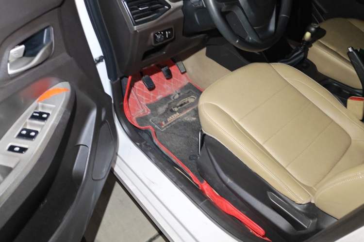 Used Wuling Hongguang 2019 1.5L S Comfort Edition China VI LAR Driver Seat