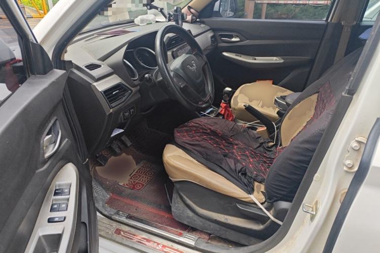 Used Wuling Hongguang 2019 1.5L S Comfort Edition China VI LAR Driver Seat