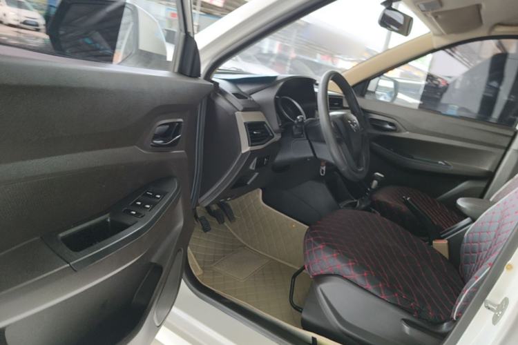 Used Wuling Hongguang 2019 1.5L S Standard Version China VI LAR Driver Seat