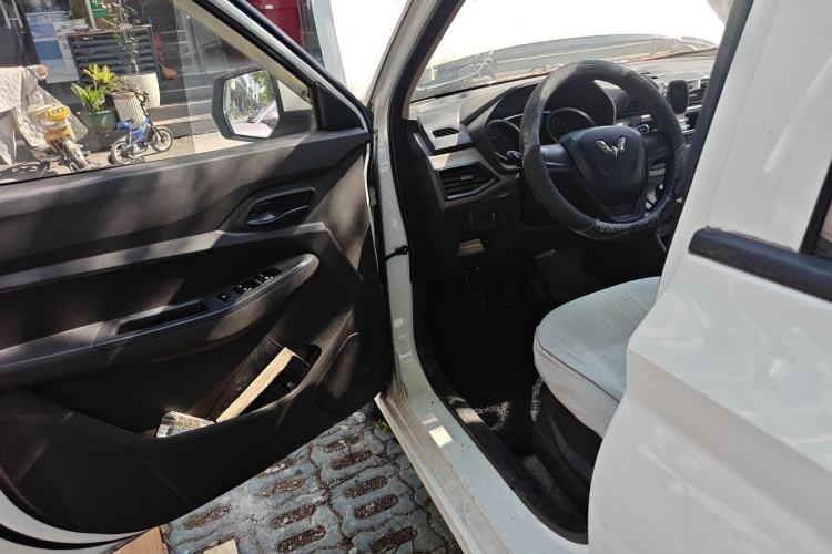 Used Wuling Hongguang 2019 1.5L S Standard Version China VI LAR Driver Seat