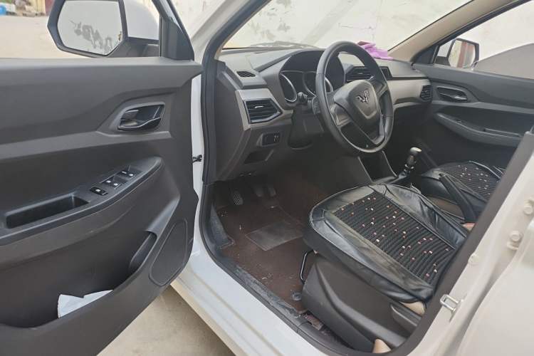 Used Wuling Hongguang 2019 1.5L S Standard Version China VI LAR Driver Seat